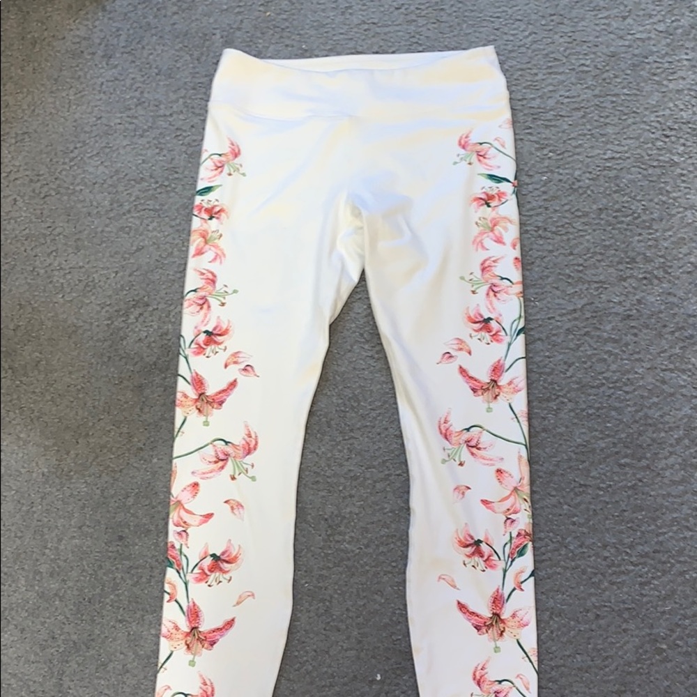 Fabletics leggings never worn!!